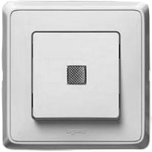 773610 Legrand Выключатель с подсв. 10 АX БЕЛ CAR (10/100)