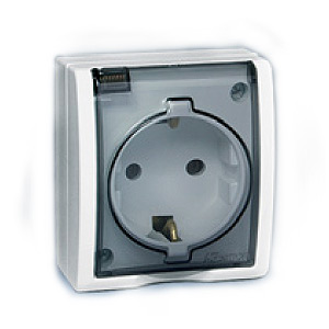 1594445-030 Simon Розетка 2Р+Е с кр. IP44, Бел (10)